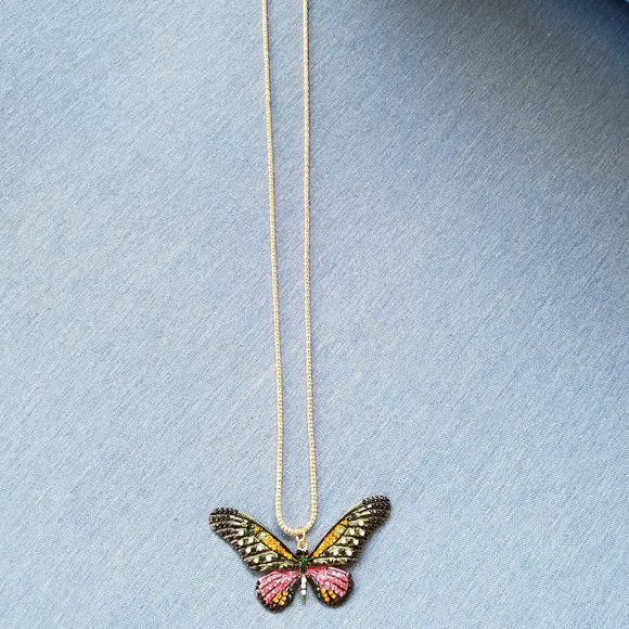 🦋Colorful Butterfly Necklace - NWOT🦋 - Picture 2 of 4